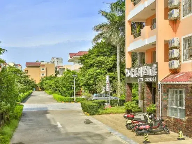 Beihai Xiaobeijing Villa Hotel (Qiaogang Customs Street Branch) - Beihai