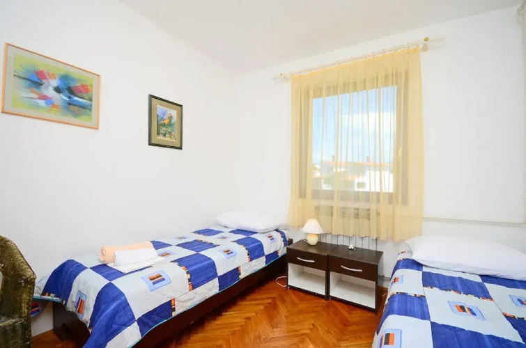 Apartments Dragica