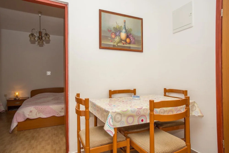 Apartments Biondić / One Bedroom A2+1 D