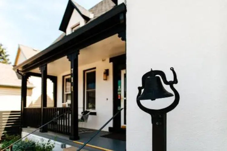 The Dove Inn