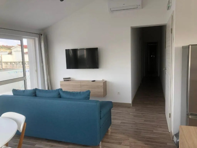 Ideal Holiday Apartment 2