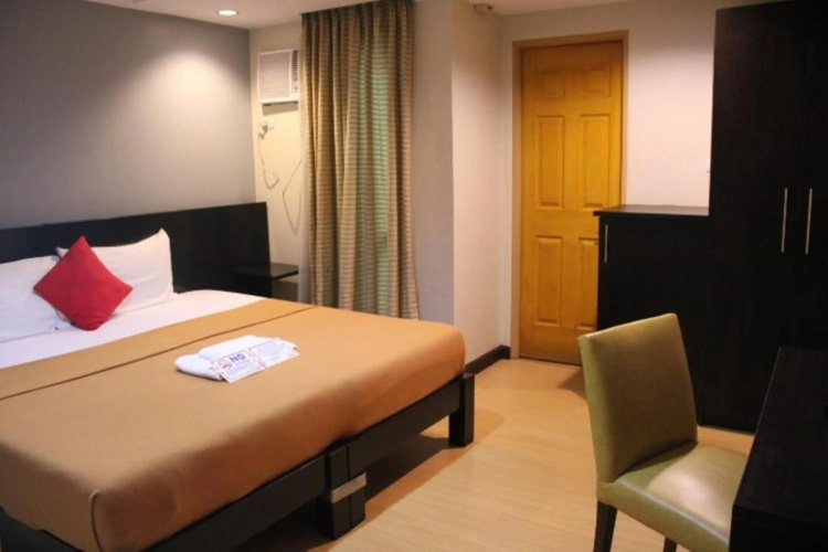 Festive Hotel Makati