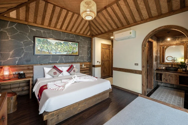 Deluxe Double room with view