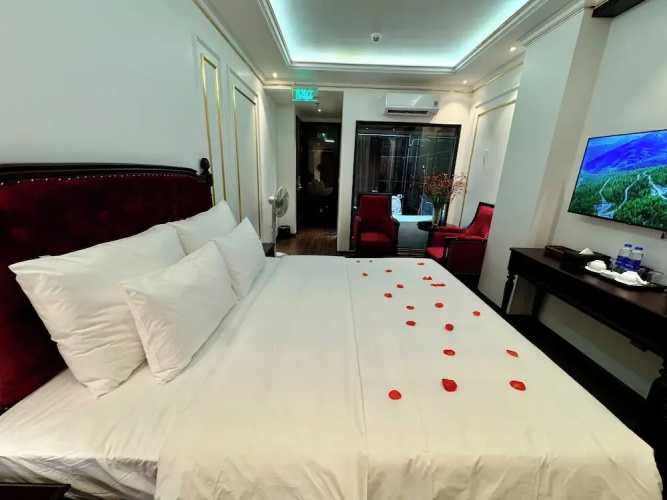 Royal Hanoi Hotel
