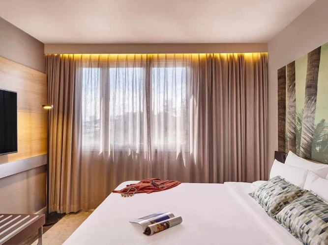 Double Suite