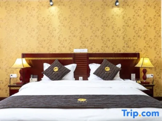 Deluxe Double Suite