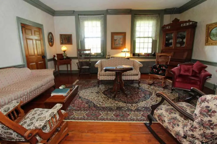 Rocky Acre Farm Bed and Breakfast