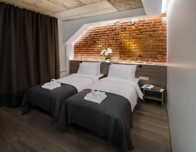 Dange Hotel