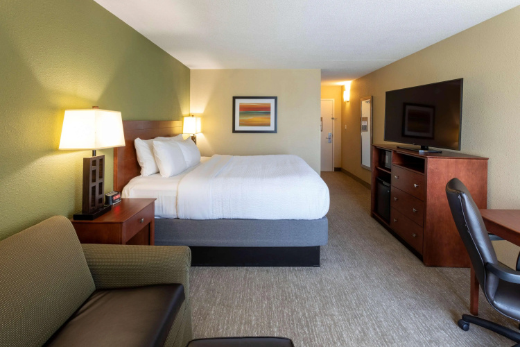 Best Western Fairmont photo 7