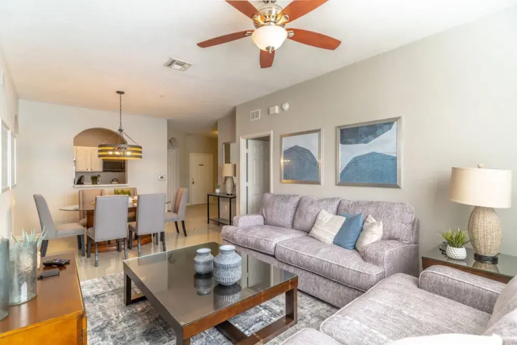 2788 Windsor Hills