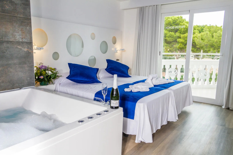 Welikehotel Triton Beach