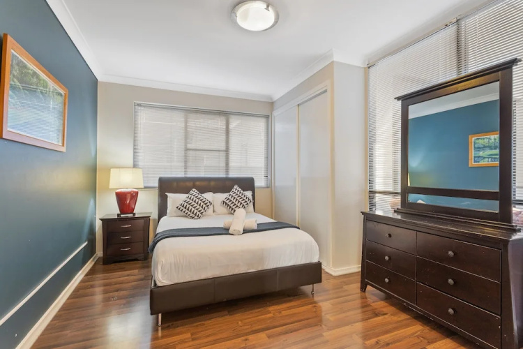 Villa De Marseilles - Melbourne