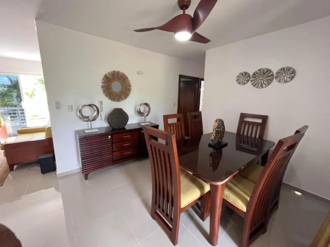 3 Bedrooms Apartment