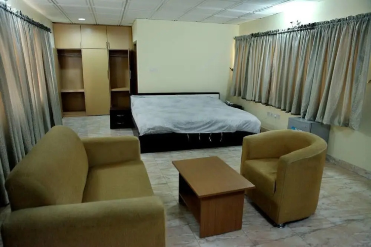 Nspri Guest House
