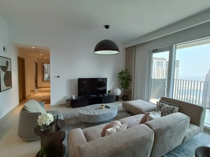 SuperHost- Incredible Apartment Floating Over Dubai Harbour