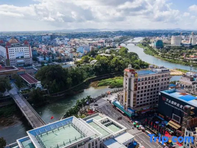 GreenTree Eastern Hotel (Dongxing Border Gate)