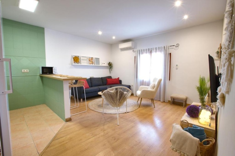 2 Bedrooms Apartment