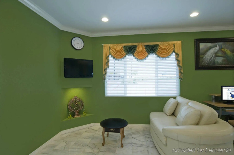 Bestway Inn