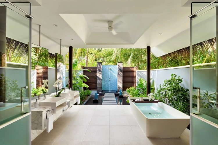 Deluxe Pool Family Beach Villa