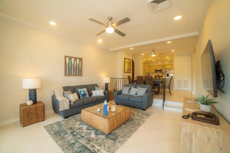 Colina 3F - 2 Bedr 2 Bath