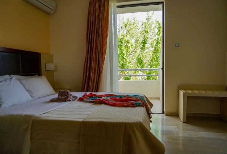 Kokoni Beach Hotel