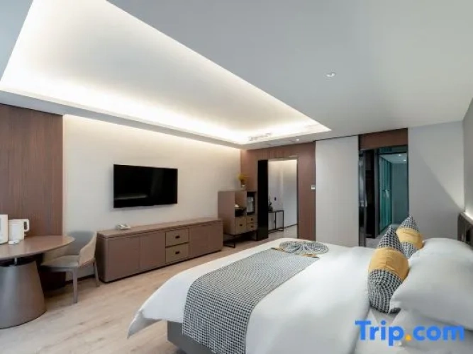 Standard Double room with courtyard view