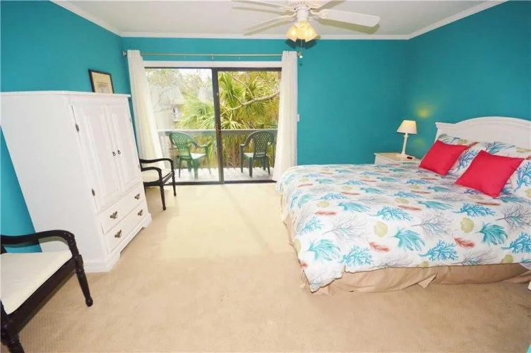 Hickory Cove 01