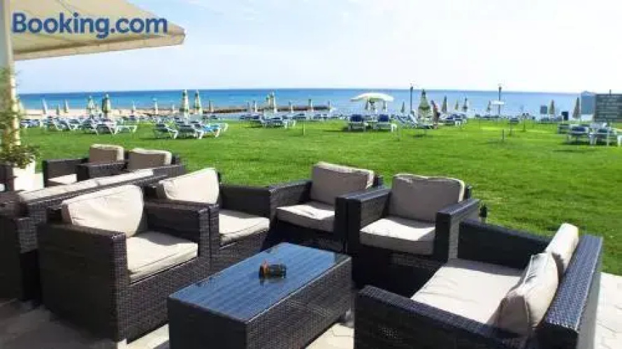 Oceanview Luxury Villa 012