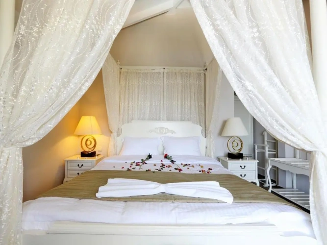 3 Bedrooms Villa with balcony