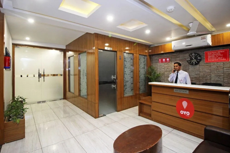 OYO 9451 Hotel Prem Ratna