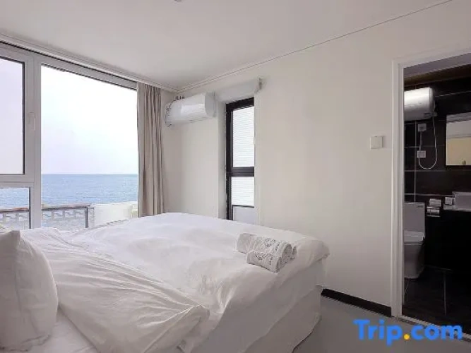 Standard Double room with sea view