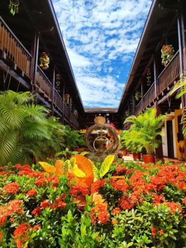 Hotel El lago