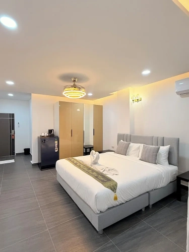 Deluxe Apartment