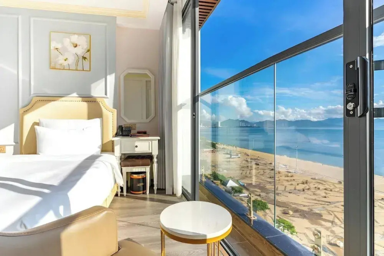 La Vague Hotel Nha Trang