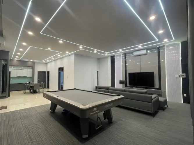 3 Bedrooms Family Villa
