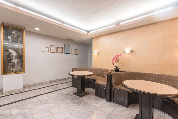 Hotel Capitol by OYO Rooms