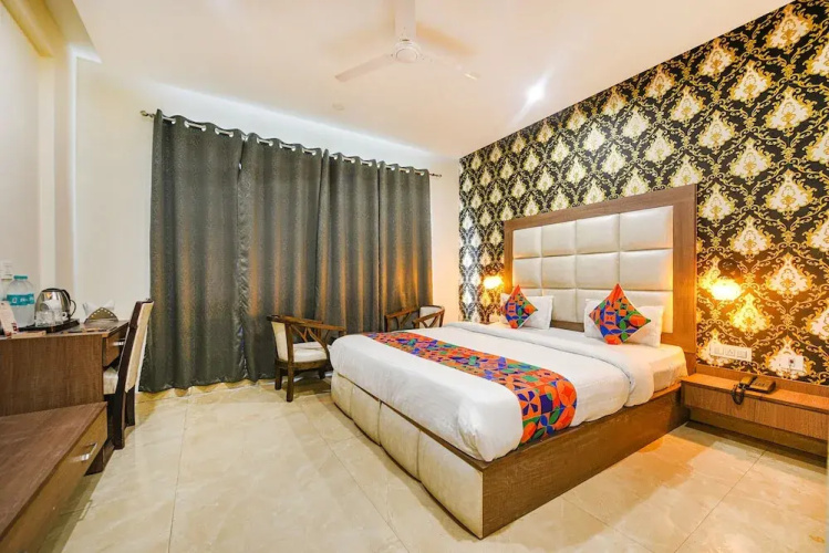 Hotel Viraj Inn