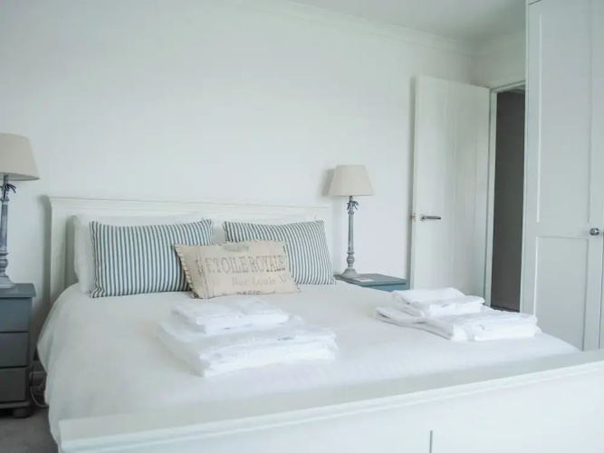 32 The Salcombe