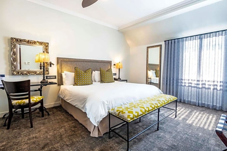 Double Suite