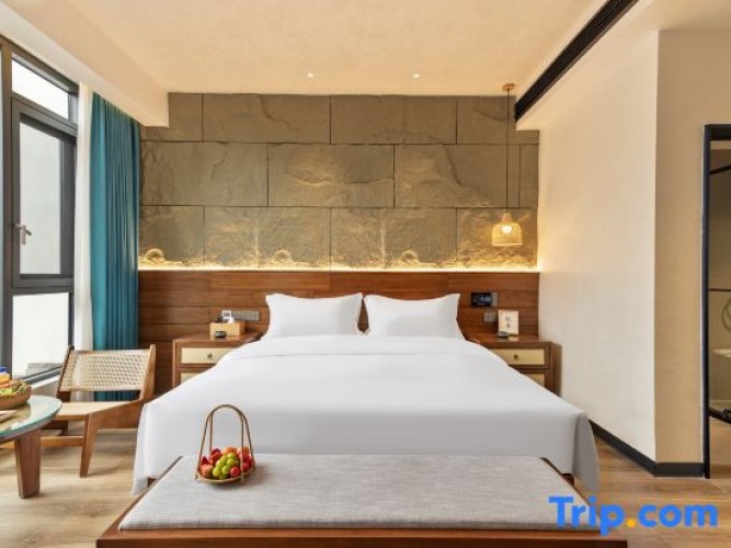 Standard Double room with garden view