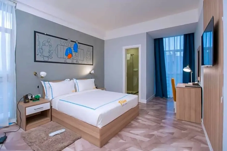 2 Bedrooms Suite