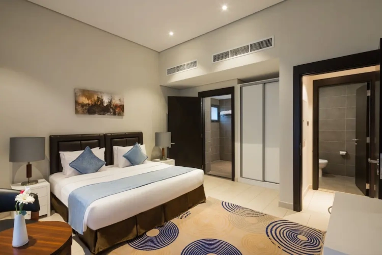 Executive Double Suite with harbour view