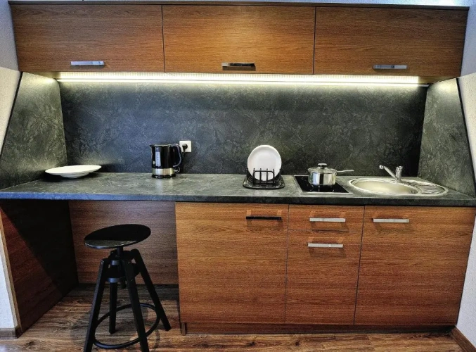 1 Bedroom Apartment