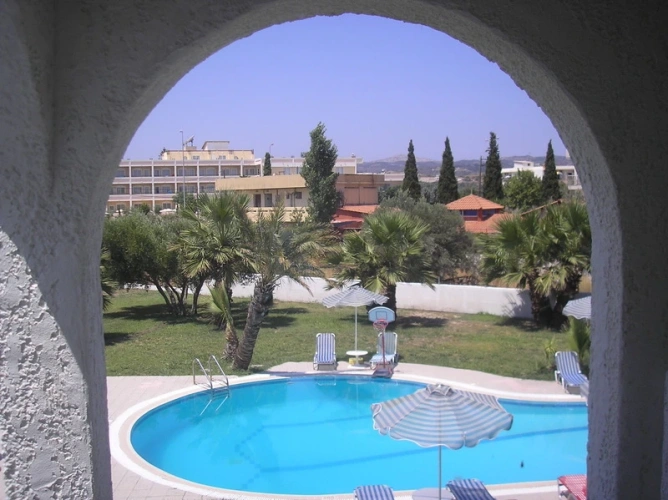 Standard Twin room with balcony and with garden view