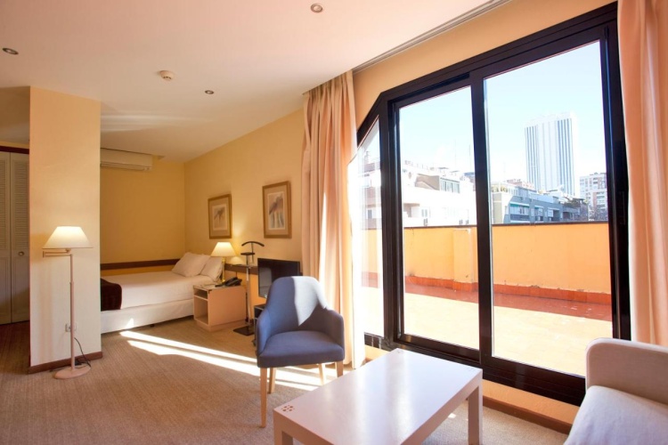 Espahotel Plaza Basilica photo 11
