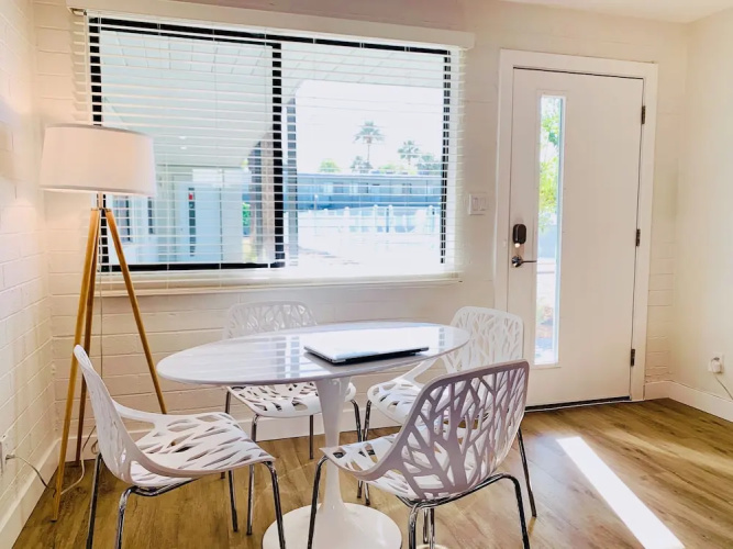 Primo Old Town Location with Heated Pool