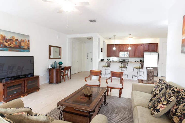 3 Bed 3 BA 5min Universal Spacious 1823ft