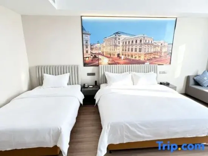 Deluxe Family room