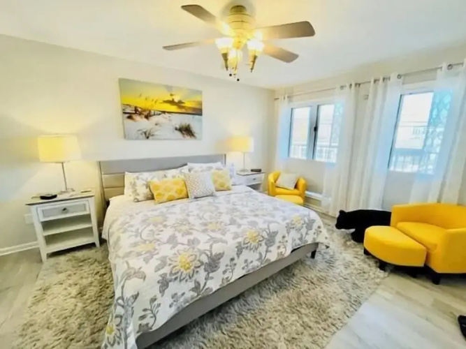Wilmington Avenue 50 #106