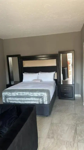 Platinum Guesthouse